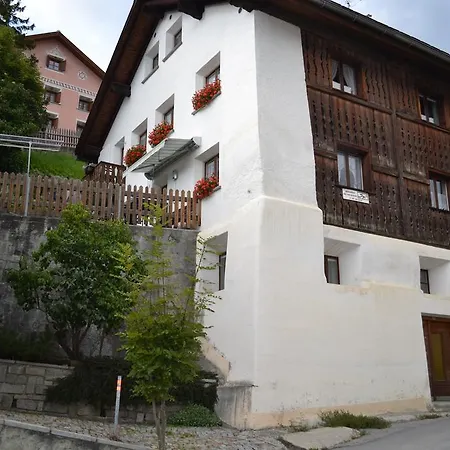 Chasa Archas Apartament *